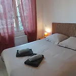 Le Petit De La Butte Hébergement de vacances *