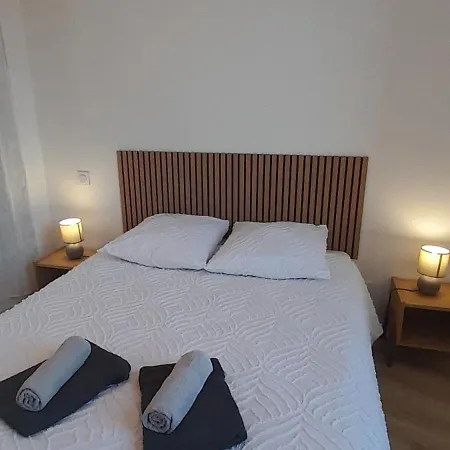 Le Petit De La Butte * Gourdon-en-quercy