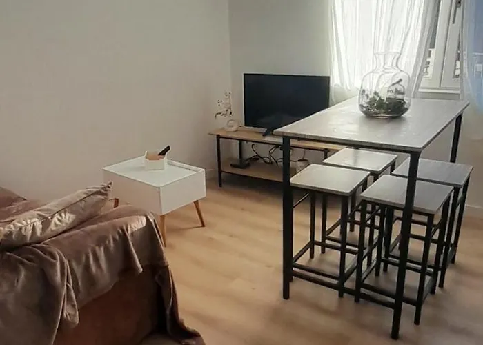 Le Petit De La Butte Σπίτι διακοπών *