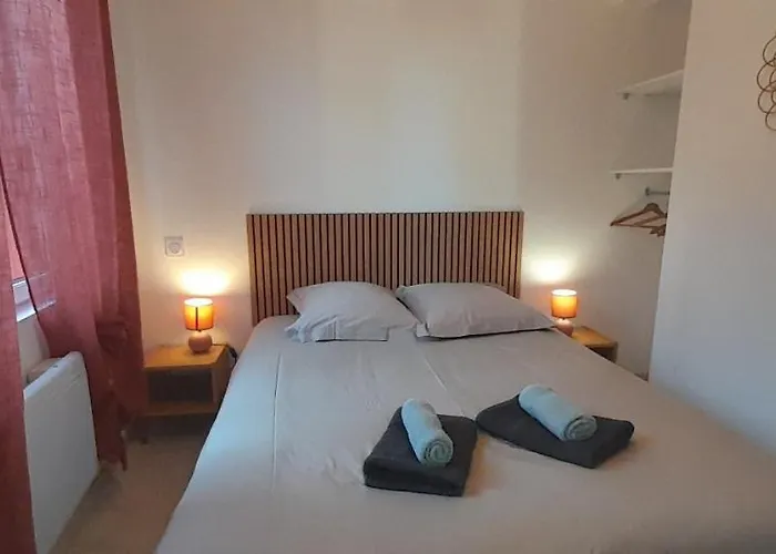 Le Petit De La Butte *